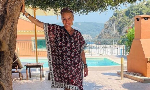 Τζένη Μπότση:  Στο κομμωτήριο με την κόρη της, Αλίκη – «Αρχίσαμε τις απαιτήσεις» (Φώτο)