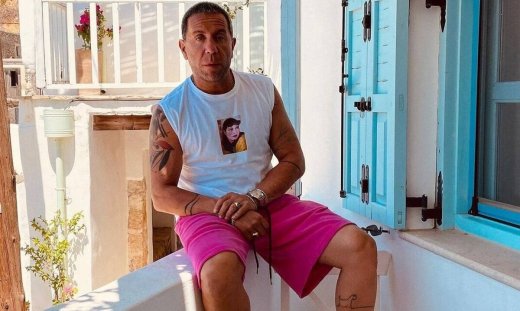 Ο Γιώργος Μαζωνάκης βρέθηκε στη Νίκαια, την παλιά του γειτονιά και μαγείρεψε