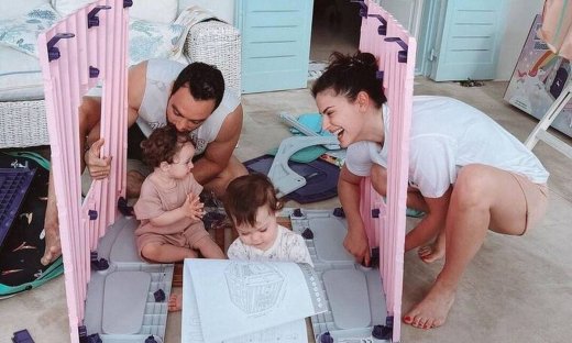 Μπόμπα: Οι ευχές στα ποντιακά για τη βάφτιση των διδύμων και η αντίδρασή της στο Πάμε Δανάη