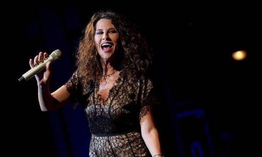 Ελευθερία Αρβανιτάκη: «Συνειδητοποίησα ότι τίποτα και κανείς «δεν είναι για πάντα»