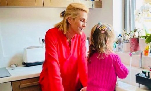 Τζένη Μπότση: Η κόρη της πήγε βόλτα τη νονά της Κατερίνα Βρανά