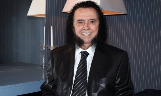 Σταμάτης Κόκοτας: Το στιλ του άφησε εποχή! Οι φαβορίτες και οι φαρδιές γραβάτες