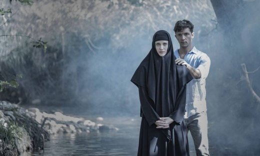 Πρωτιά στην τηλεθέαση και viral στα social media το Μαύρο Ρόδο