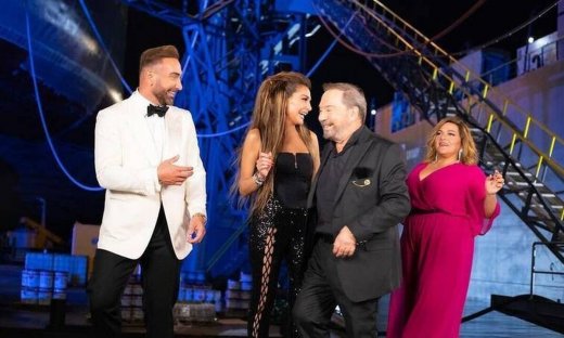 Το J2US αλλάζει τα δεδομένα στο show!