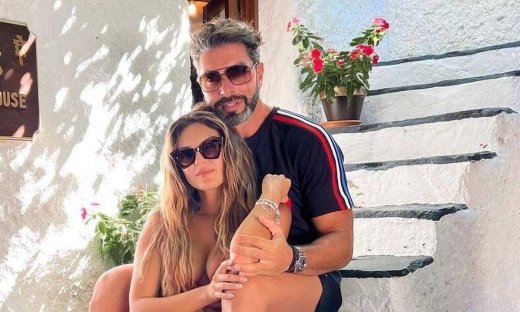 Ανδριώτου- Μαρτίκας: Το πρωινό στο κρεβάτι, οι αγκαλιές και τα φιλιά- Το συγκινητικό μήνυμα!