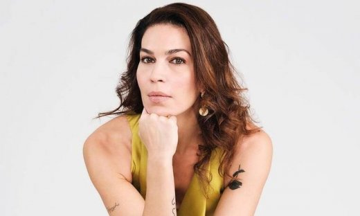 Νικολούζου: «Είμαι κάθετη στην ηθική μου, αυτό σημαίνει ότι πρέπει να πεις και όχι»