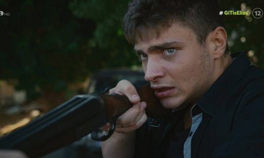 Η Γη της Ελιάς: Ο Φίλιππος έπιασε τους απαγωγείς με την καραμπίνα και το Twitter τον «αποθέωσε»!