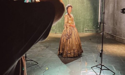 Σασμός: Η απίστευτη μεταμόρφωση της πρωταγωνίστριας για θεατρική παράσταση! Την αναγνωρίζεις;