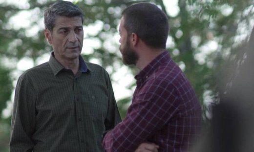 Άγρια γη: Ο Άρης δέχεται κρυφά την οικονομική βοήθεια της Όλγας - Αποκλειστικό απόσπασμα και φωτό!