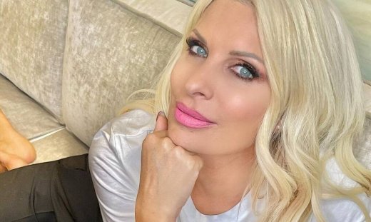 Ελένη Μενεγάκη: Το επικό σχόλιό της για τη γκάφα του Πούμπουρα για τον Παπαδάκη