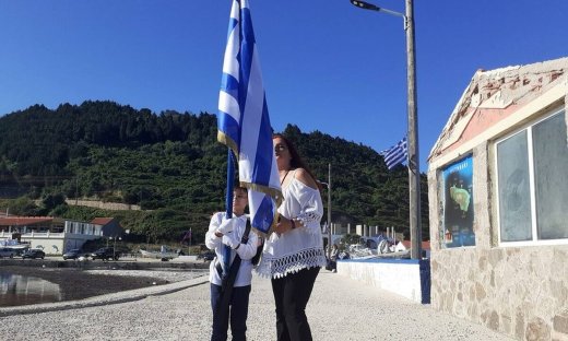 28η Οκτωβρίου: Η τελευταία παρέλαση για τον μικρό Τάσο στο Μαθράκι