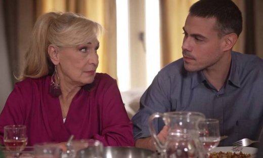 Άγρια γη: Ο Αλέξης επιτίθεται στον πατέρα του - Αποκλειστικό απόσπασμα