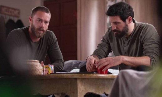 Άγρια γη: Ο Άρης είναι στενοχωρημένος που είδε την Ελπίδα και τον Στέφανο να έρχονται πιο κοντά