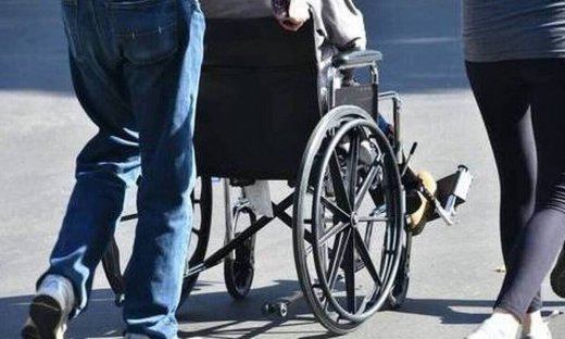 Θεσσαλονίκη: «Τον έδειραν μέχρι θανάτου» - Συγκλονιστική καταγγελία για δομή φιλοξενίας ΑμΕΑ