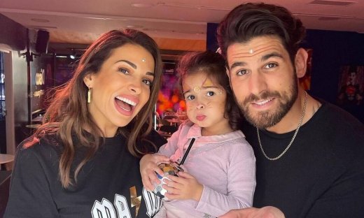 Ελένη Χατζίδου: Στο νοσοκομείο η κόρη της – Η φώτο που ανησύχησε τους followers της