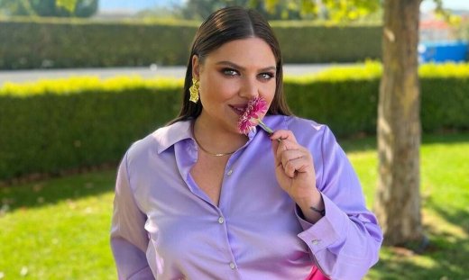 Δανάη Μπάρκα: Στόλισε το σπίτι της για τα Χριστόυγεννα- Οι cozy γωνιές και η υπέροχη θέα!