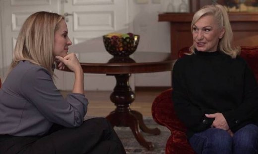 Άγρια γη: Η Ρένα εξομολογείται στην Αρετή πως η ίδια μπορεί να κάνει παιδιά - Sneak preview