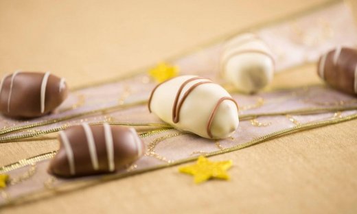 Χριστουγεννιάτικο γλυκό με τρία υλικά - Χωρίς ζάχαρη και αλεύρι