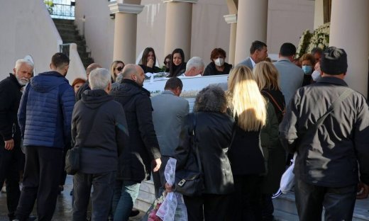 Χανιά: Οργή και πόνος στην κηδεία της 21χρονης Έμμανουέλας
