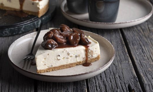 Cheesecake κάστανο από τον Άκη Πετρετζίκη