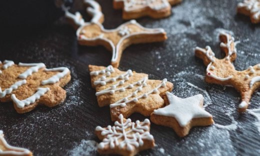 Χριστουγεννιάτικα μπισκότα: Εύκολες και πρωτότυπες ιδέες διακόσμησης