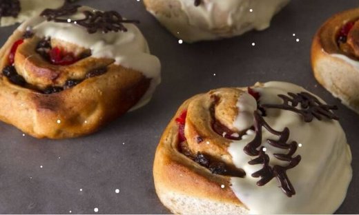 Χριστουγεννιάτικα ρολάκια από τον ΄Άκη Πετρετζίκη