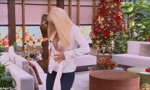 Μενεγάκη: Λύθηκε το πουκάμισό της – Το απίστευτο «ατύχημα» on air – «Καμία ώρα θα γίνει το κακό…»!