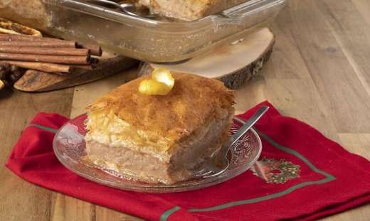 Χριστουγεννιάτικο γαλακτομπούρεκο από τον Άκη Πετρετζίκη