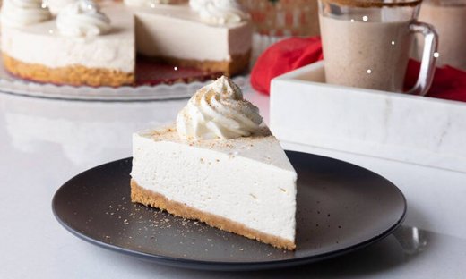 Eggnog cheesecake από τον Άκη Πετρετζίκη