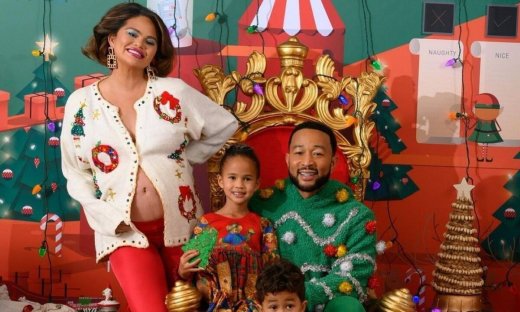 Chrissy Teigen & John Legend στην ωραιότερη χριστουγεννιάτικη φωτό