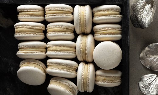 Μακαρόν μελομακάρονο από τον Άκη Πετρετζίκη