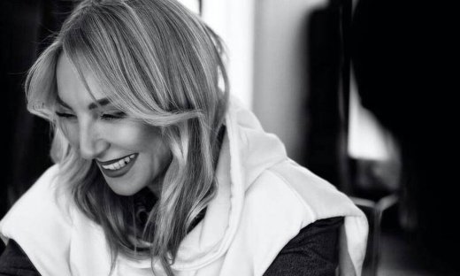 Ρούλα Ρέβη: Η φώτο αγκαλιά με τα παιδιά της και το τρυφερό μήνυμα για την Έλενα Παπαρίζου