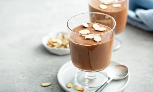 Κρέμα σοκολάτας με λωτούς, κακάο και φυτικό γάλα