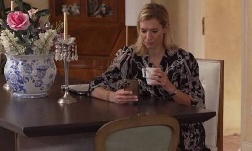 Άγρια γη: Η Όλγα ζητάει από τον Άρη να την προστατέψει από τον Βλάσση