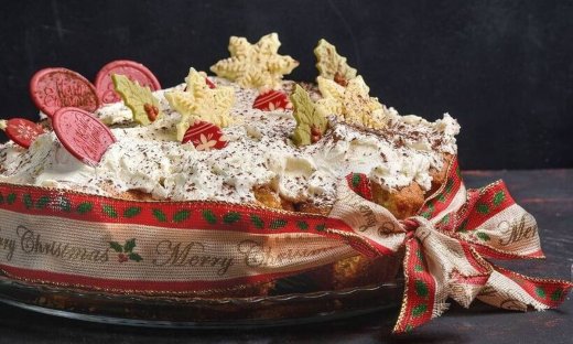 Βασιλόπιτα cupcake από τον Άκη Πετρετζίκη