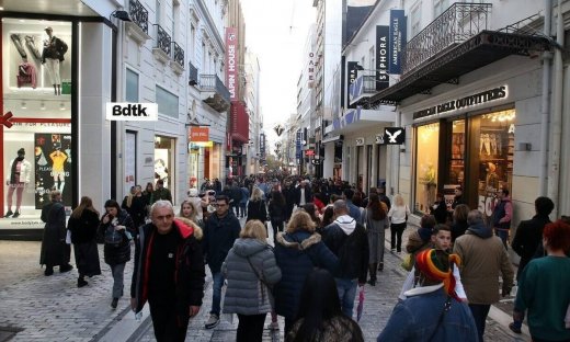 Σύγχυση με το άνοιγμα των καταστημάτων στις 2 Ιανουαρίου