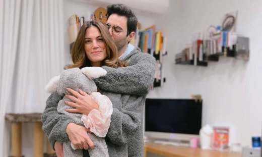 Μαίρη Συνατσάκη – Ίαν Στρατής: Η πρώτη κοινή φωτογραφία με την νεογέννητη κόρη τους!