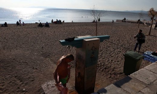 Καιρός: Προβληματίζει τους επιστήμονες η παρατεταμένη καλοκαιρία