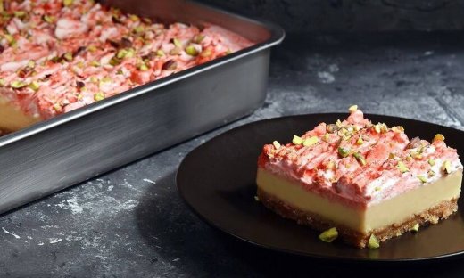 Εκμέκ με μελομακάρονα από τον Άκη Πετρετζίκη