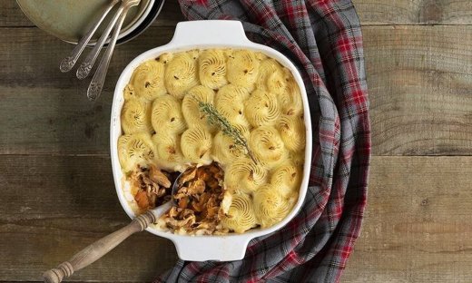 Cottage pie με γαλοπούλα από τον Άκη Πετρετζίκη!