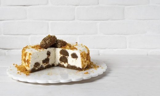 Τούρτα με μελομακάρονα από τον Άκη Πετρετζίκη