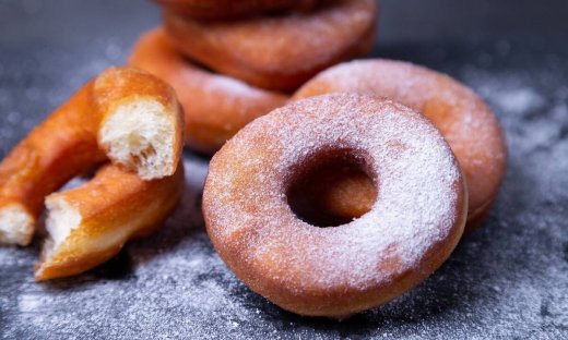 Συνταγή για λαχταριστούς λουκουμάδες στο τηγάνι