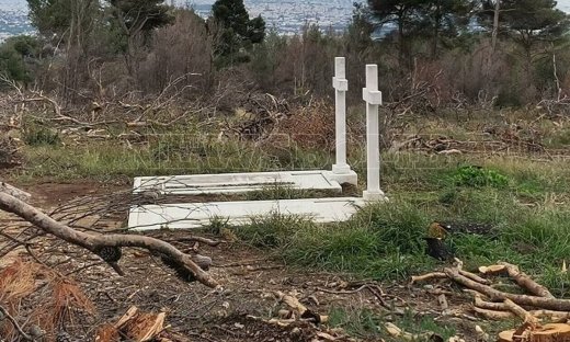Τέως βασιλιάς Κωνσταντίνος: Εικόνες εγκατάλειψης στο Τατόι