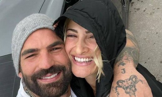 Τούνη - Αλεξάνδρου: Οι πρώτες τηλεοπτικές δηλώσεις μέσα από το σπίτι τους μετά τη γέννα της Ιωάννας