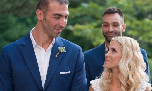 Τσαμπάζη: «Γροθιά στο στομάχι» η ανάρτησή της: «Για εσένα, που είχες ευχηθεί καρκίνο στον άνδρα μου»