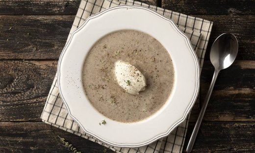 Μανιταρόσουπα με τυρί κρέμα από τον Άκη Πετρετζίκη!