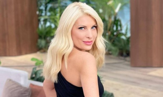 Μενεγάκη: Ταράχτηκε με την γκάφα της on air – «Παναγία μου! Πέρασαν δύο χρόνια για να το πω…»!