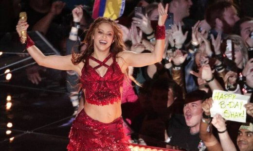 Σακίρα: Τελικά έδιωξε τους γονείς του Πικέ από απέναντι;