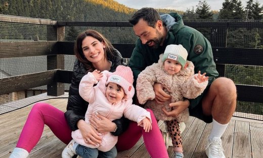 Τανιμανίδης: Η απάντηση για τα αρνητικά σχόλια που δέχτηκαν για το βίντεο των διδύμων στο αεροδρόμιο