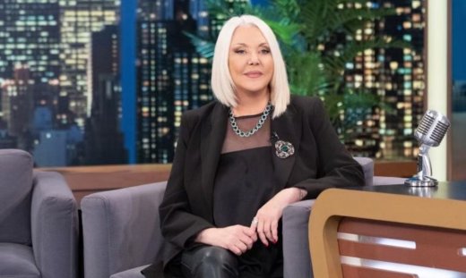 Ρούλα Κορομηλά: Το υπνοδωμάτιό της είναι το κάτι άλλο- Το υπέροχο φόντο και οι πόζες της!